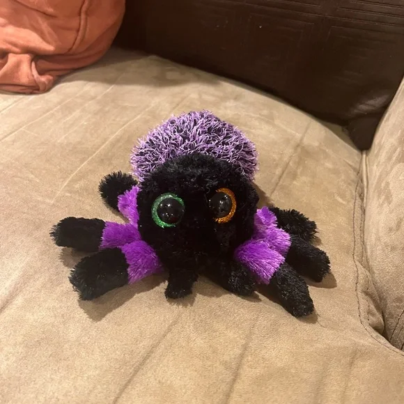 Adorable Purple & Black Halloween Creeper Spider With Cute Large Eyes - Picture 2 of 7
